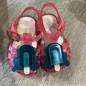 Mini Melissa size 6